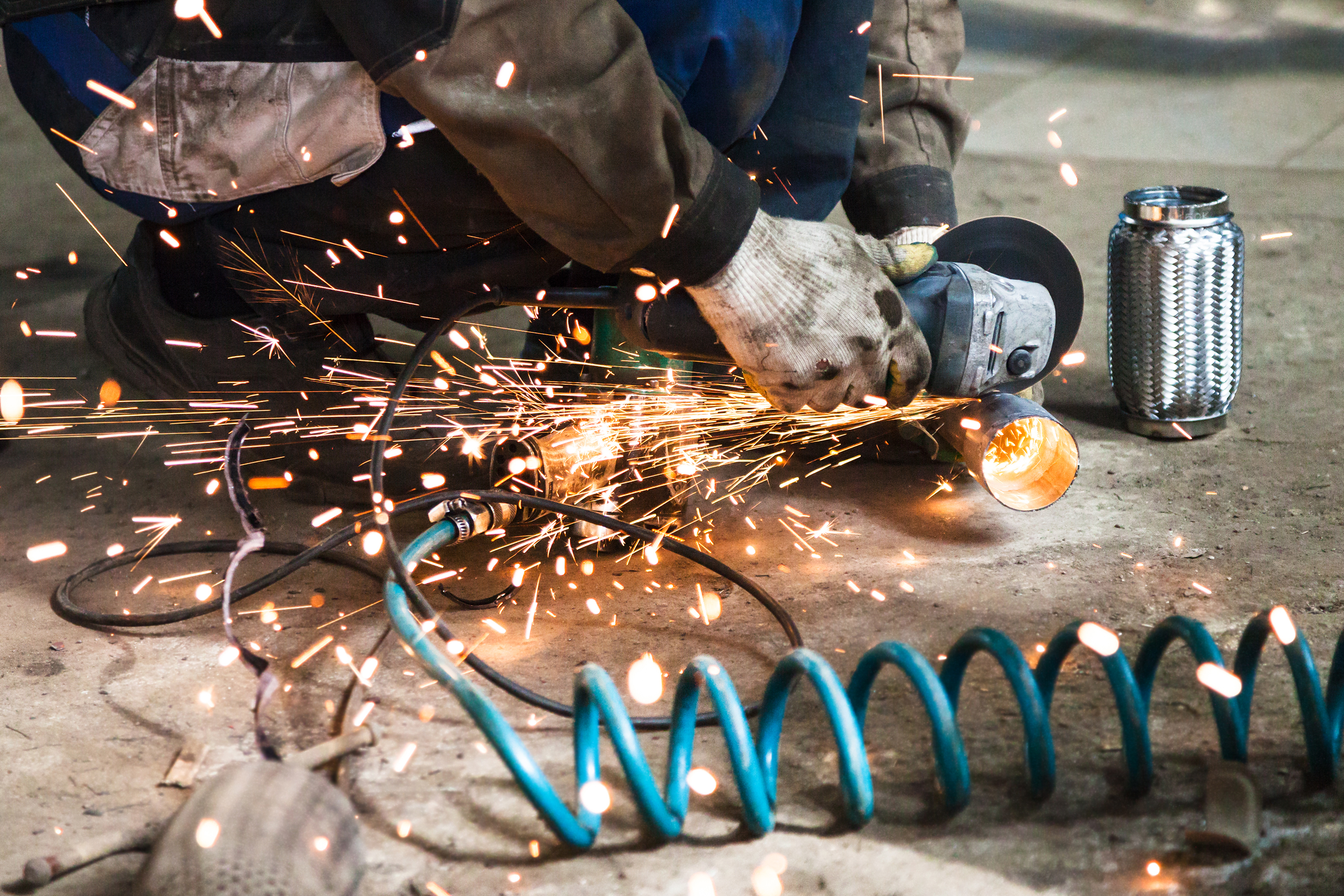 Scotties Muffler and Auto Repair artwork