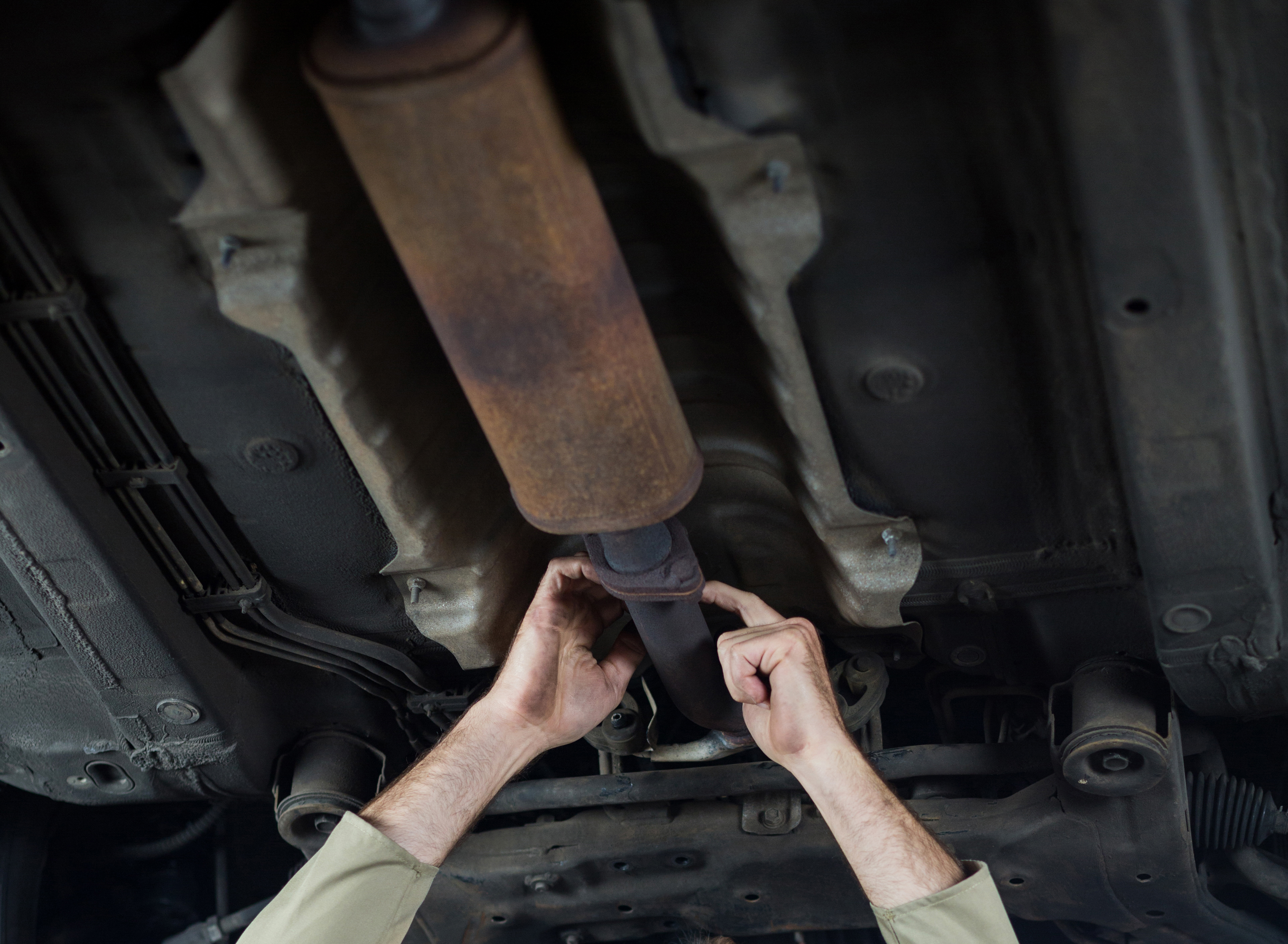 Scotties Muffler and Auto Repair artwork